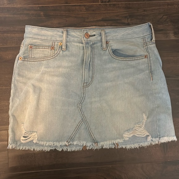AE Jean Skirt Size 6 - Picture 1 of 2